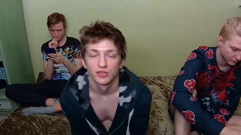 Dimoooooon online show from March 8, 2025, 8:25 pm