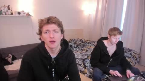 Dimoooooon online show from October 18, 2025, 1:56 pm