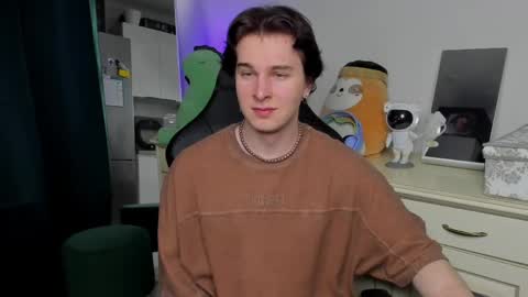 Vincent Strong online show from April 22, 2026, 9:33 am