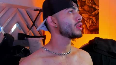 Snapshot of vincentblack_ chatting on April 7, 2026, 4:13 am Vincent online show from April 7, 2026, 4:13 am