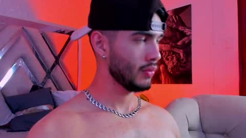 Snapshot of vincentblack_ chatting on April 11, 2026, 4:28 am Vincent online show from April 11, 2026, 4:28 am