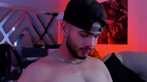 Snapshot of vincentblack_ chatting on April 15, 2026, 4:19 am Vincent online show from April 15, 2026, 4:19 am