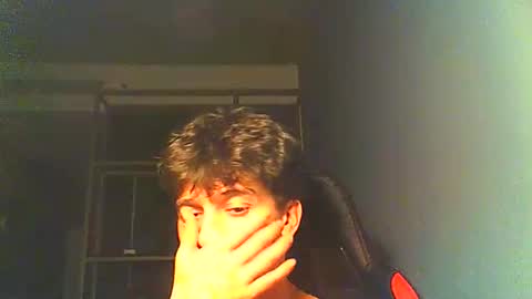 vincentprice69 online show from October 25, 2025, 10:37 pm