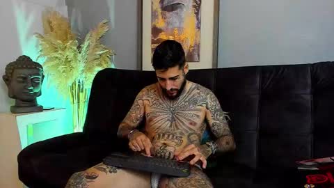 Vincent Sartori online show from December 3, 2025, 7:56 pm