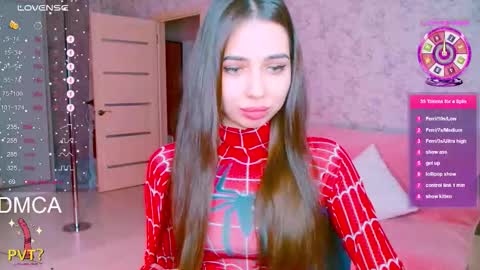 Vinkiepinkie online show from November 26, 2025, 5:47 pm