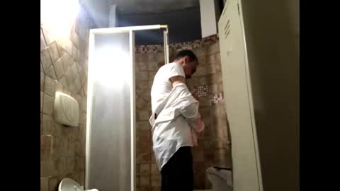 Zenith online show from November 9, 2025, 11:03 pm