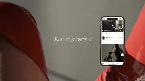 Snapshot of vinylstore chatting on February 7, 2026, 4:11 pm Diva Silvia online show from February 7, 2026, 4:11 pm