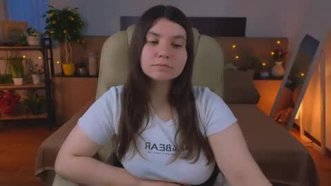 Viola online show from May 29, 2026, 1:58 am