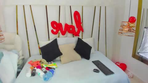 violeet_gray online show from February 21, 2026, 11:33 am