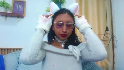 Snapshot of violet_2003 chatting on June 23, 2026, 3:21 pm V I O L E T online show from June 23, 2026, 3:21 pm