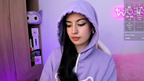 Snapshot of violet_catt chatting on December 5, 2024, 8:55 pm Violeta  online show from December 5, 2024, 8:55 pm