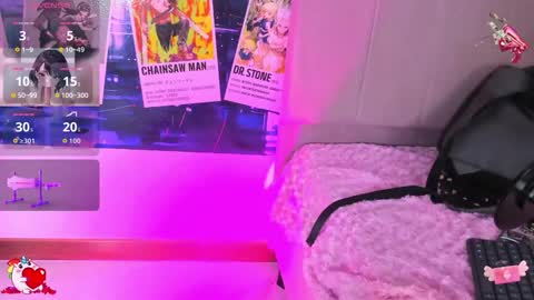 Violet Fiore online show from December 2, 2025, 1:05 pm