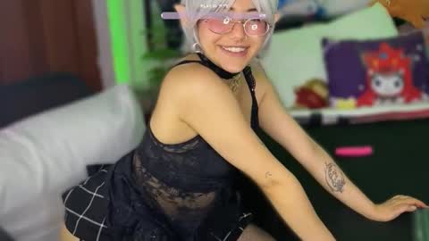 Snapshot of violet_hentai01 chatting on February 22, 2025, 12:27 am Violete Hentai01 online show from February 22, 2025, 12:27 am