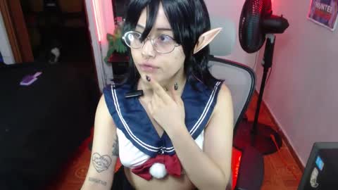 Snapshot of violet_hentai01 chatting on November 19, 2025, 12:43 am Violete Hentai01 online show from November 19, 2025, 12:43 am