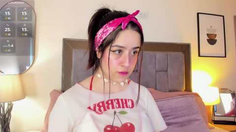 Violet Nova online show from June 2, 2026, 11:34 am