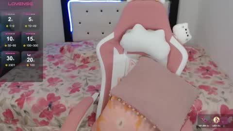 Violeta online show from February 17, 2025, 1:25 am