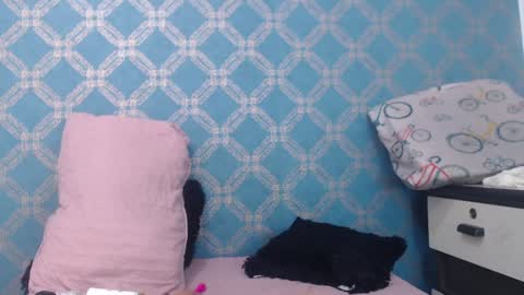 Violeta  online show from January 17, 2025, 10:23 pm