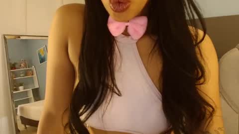 Snapshot of violeta_leon chatting on October 13, 2025, 12:16 pm Violeta leon online show from October 13, 2025, 12:16 pm