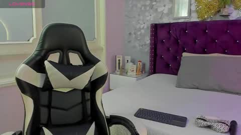 violeta_medina online show from February 20, 2025, 1:36 am