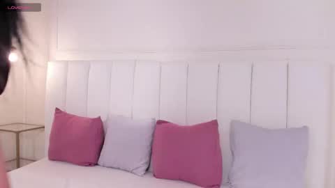 Snapshot of violeta_rodriguez_ chatting on February 24, 2026, 12:03 pm Violeta Rodriguez online show from February 24, 2026, 12:03 pm