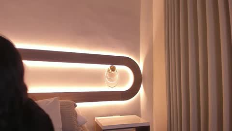 Snapshot of violeta_sum chatting on February 12, 2026, 12:22 pm Violeta Sum online show from February 12, 2026, 12:22 pm