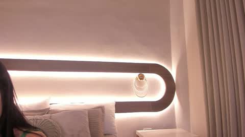 Violeta Sum online show from March 22, 2026, 12:52 pm