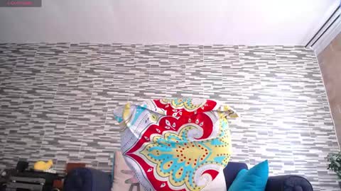 Violeta Gmez online show from May 11, 2026, 4:04 pm