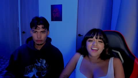 Violet and Austin online show from October 22, 2025, 3:40 am