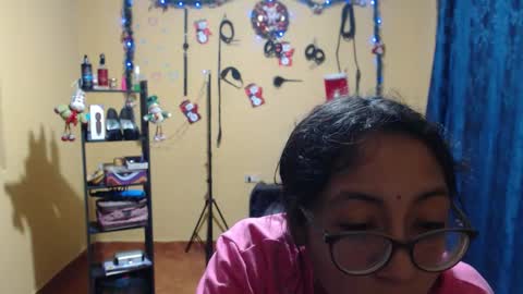 Violet777  online show from November 21, 2025, 12:32 am