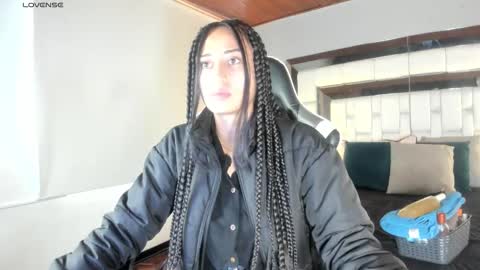 violetskinny online show from September 29, 2025, 8:24 pm