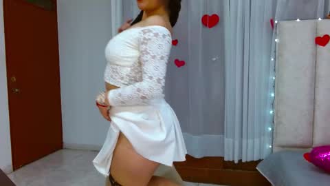 Snapshot of violetsweet_cs chatting on February 16, 2025, 4:20 am violetsweet_cs online show from February 16, 2025, 4:20 am