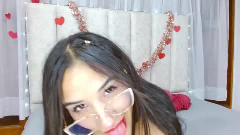 Snapshot of violetsweet_cs chatting on February 21, 2025, 4:18 am violetsweet_cs online show from February 21, 2025, 4:18 am