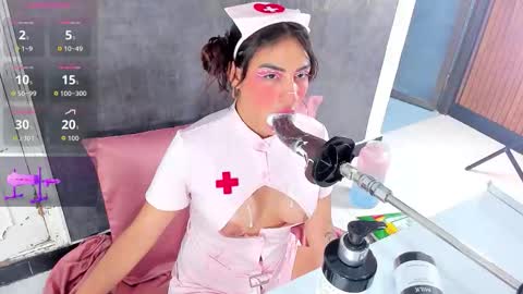 Violett online show from November 1, 2025, 4:14 am