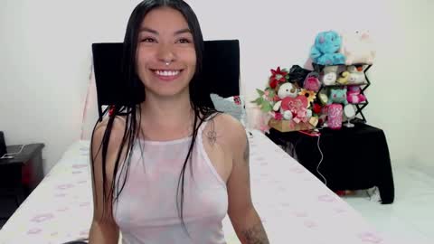 violeta  online show from February 2, 2025, 7:14 pm