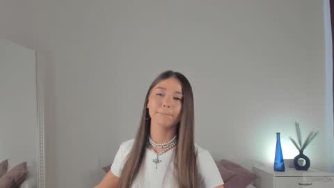 Snapshot of violetta_finch chatting on February 8, 2025, 8:20 am violetta_finch online show from February 8, 2025, 8:20 am