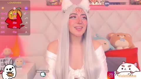 Violeta  online show from October 31, 2025, 4:57 am