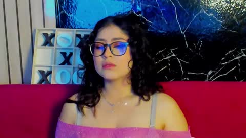 Snapshot of violette_velle chatting on February 18, 2026, 12:56 pm violette_velle online show from February 18, 2026, 12:56 pm