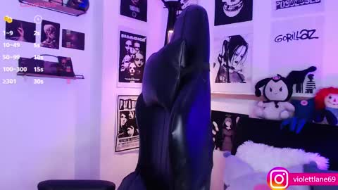 Snapshot of violettlane chatting on January 14, 2025, 8:37 pm Violeta online show from January 14, 2025, 8:37 pm