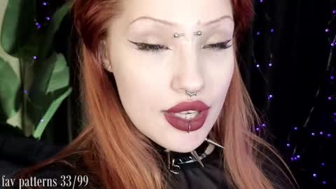 Snapshot of violetvio1ator chatting on February 8, 2025, 12:49 am Dommy mommy online show from February 8, 2025, 12:49 am
