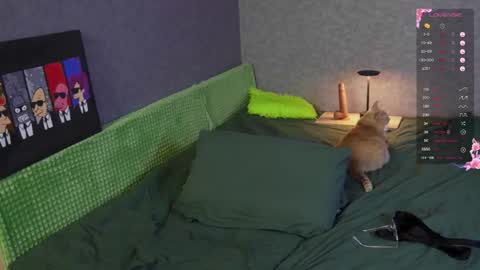 Violet online show from March 20, 2026, 2:22 pm