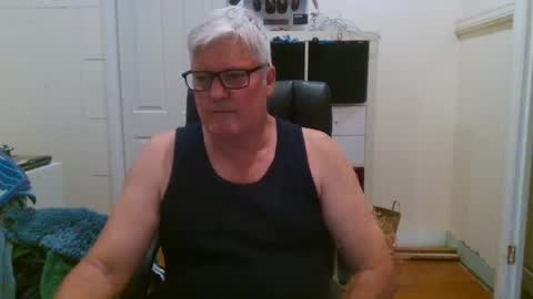 viper654321 online show from February 28, 2025, 8:09 am