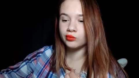 Snapshot of virgiehackney chatting on October 8, 2025, 4:26 pm Mia online show from October 8, 2025, 4:26 pm