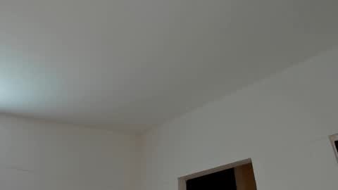 Lu online show from February 15, 2025, 2:47 am