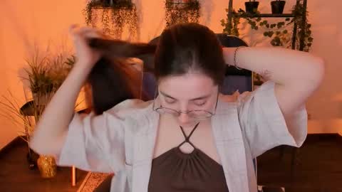 Snapshot of virtualvoyant chatting on January 17, 2026, 1:32 am your love online show from January 17, 2026, 1:32 am