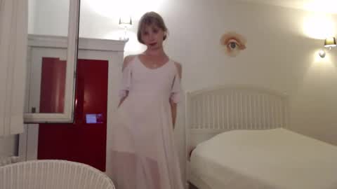 Snapshot of visceratio chatting on September 21, 2025, 6:42 pm Visceratio online show from September 21, 2025, 6:42 pm