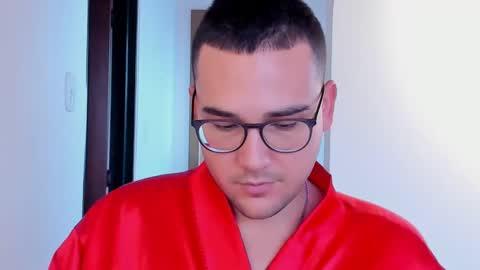 Vito Ferrer online show from February 24, 2025, 12:05 pm