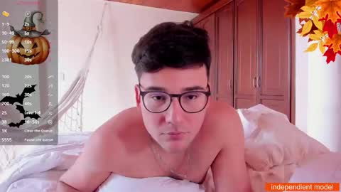 Vito Ferrer online show from October 4, 2025, 4:05 pm