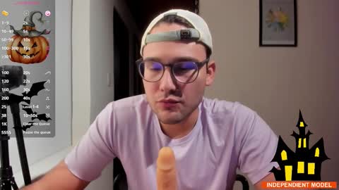 Vito Ferrer online show from October 25, 2025, 1:13 am