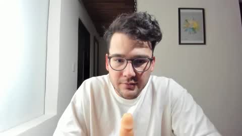 Vito Ferrer online show from October 27, 2025, 1:31 am