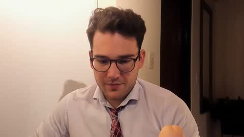 Vito Ferrer online show from November 11, 2025, 12:43 am